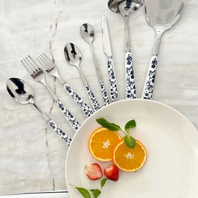 قاشق چنگال گل آبی